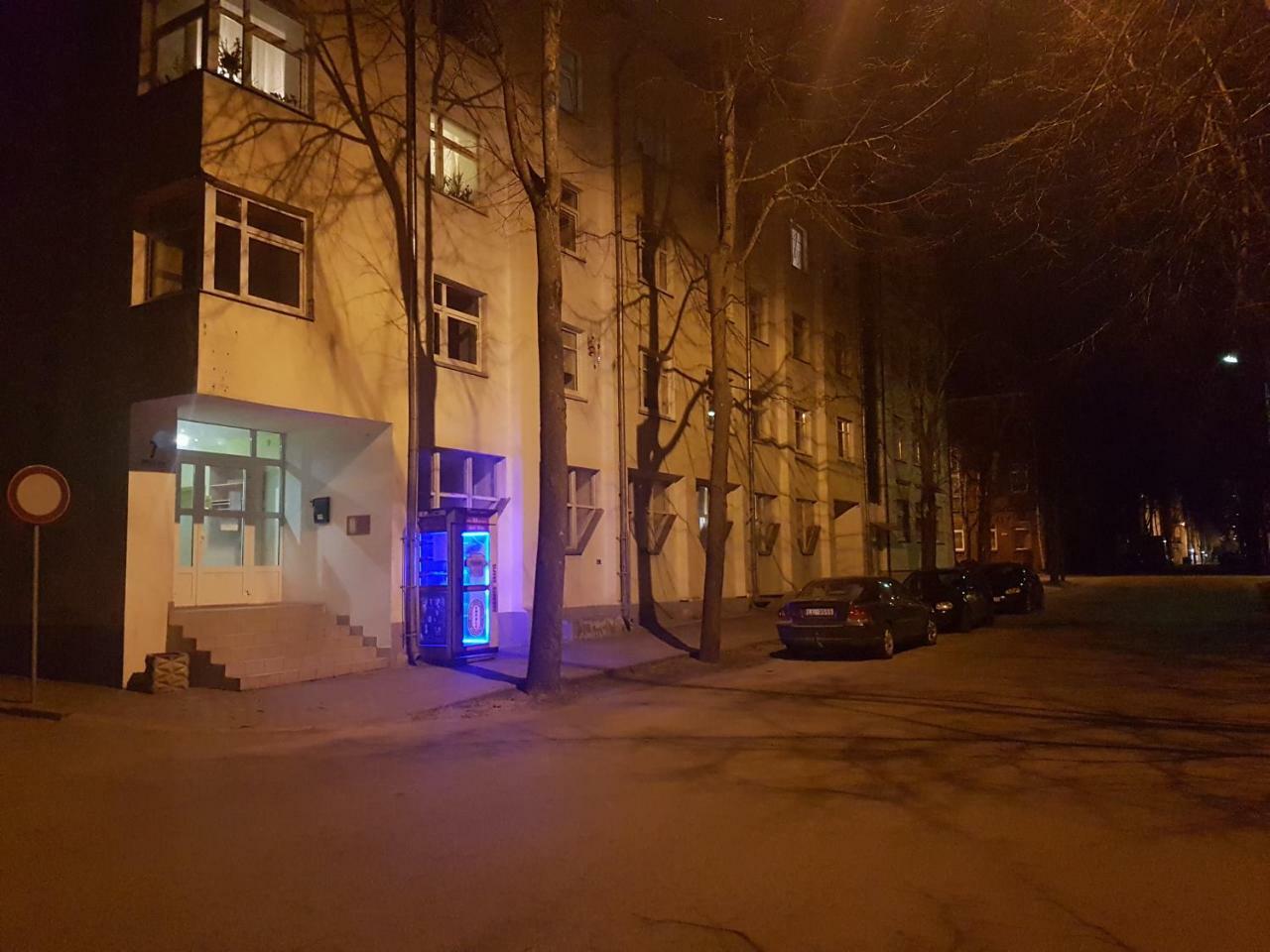 Apartament Erfolg 11 Daugavpils Buitenkant foto